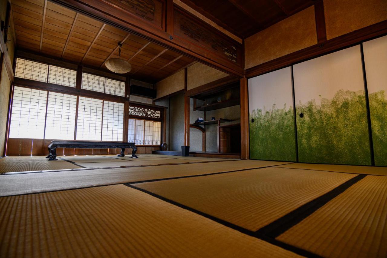 Calali Bed and Breakfast Karatsu Esterno foto